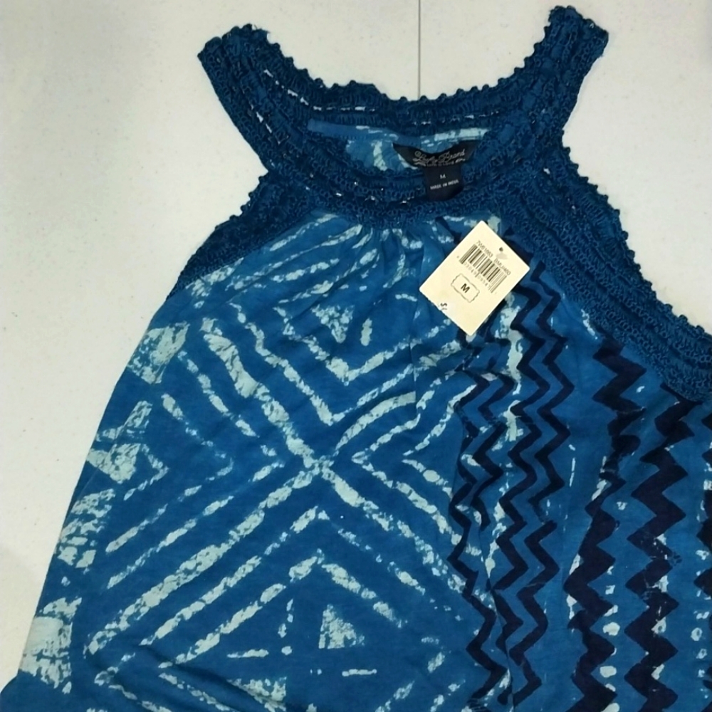 Cute lucky brand blue tribal print sleeveless top NWT